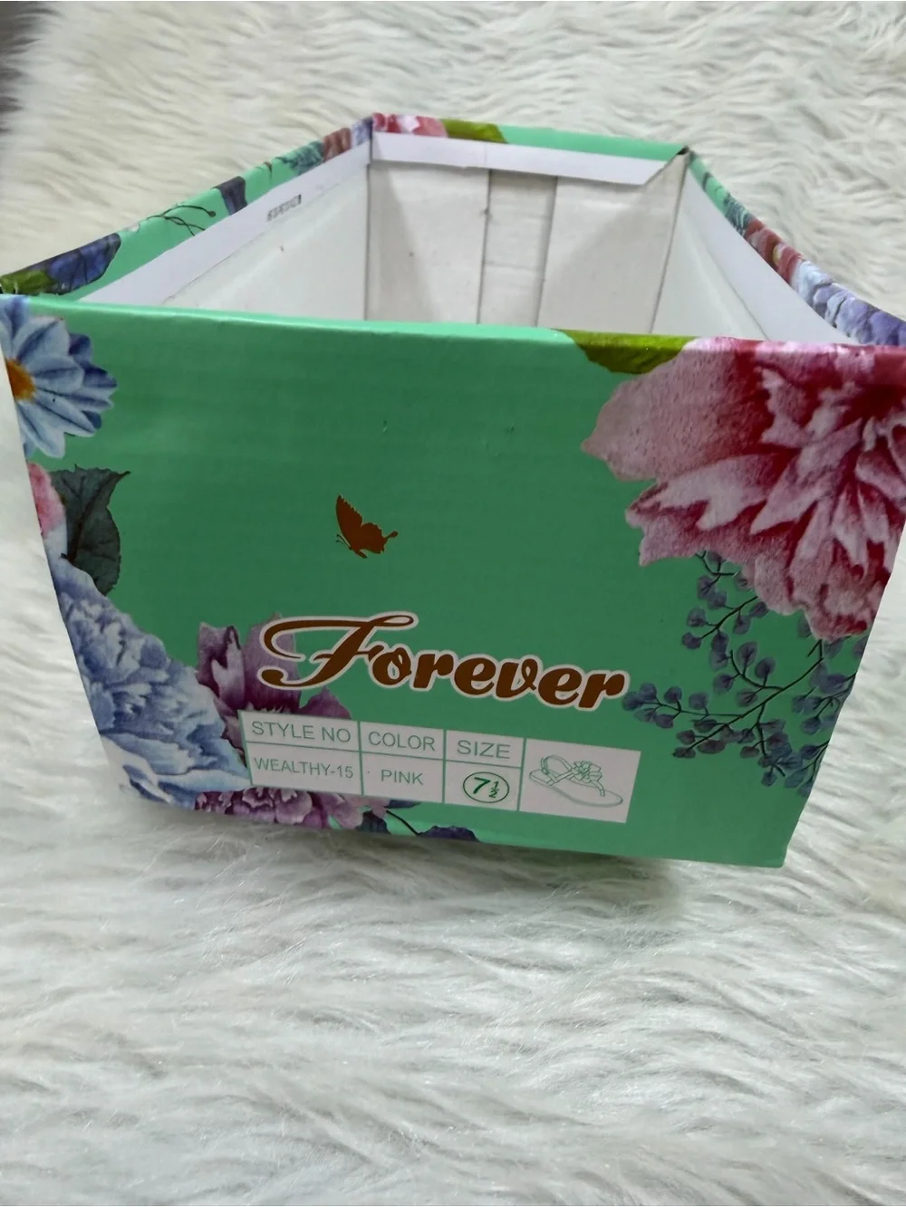 Fashion Nova new box